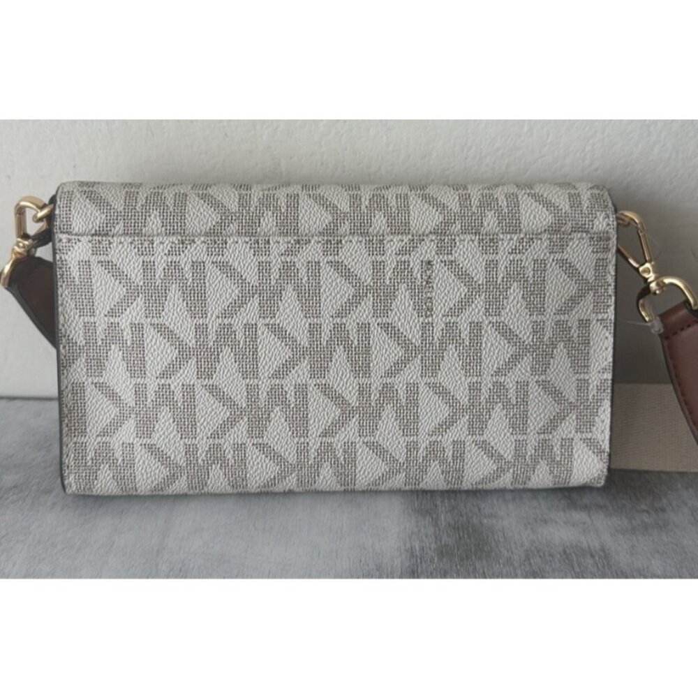 Michael Kors Jet Set Signature Vanilla Luggage Crossbody Handbag W Wide Strap - Picture 11 of 15